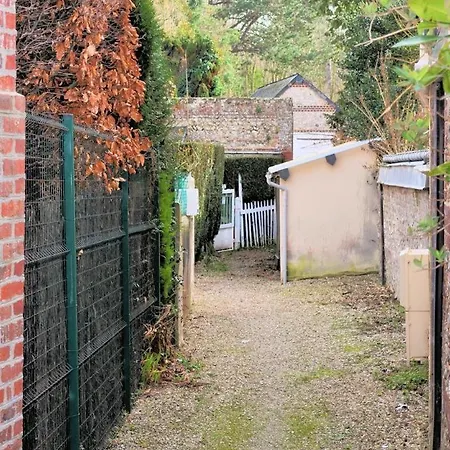 Holiday home Gite Gites De France - Le Coin Tranquille Etretat